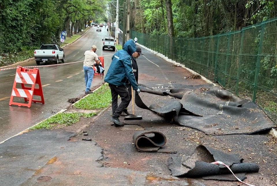 Prefeitura de Maringá recorre à Justiça para retirar o que sobrou da pista