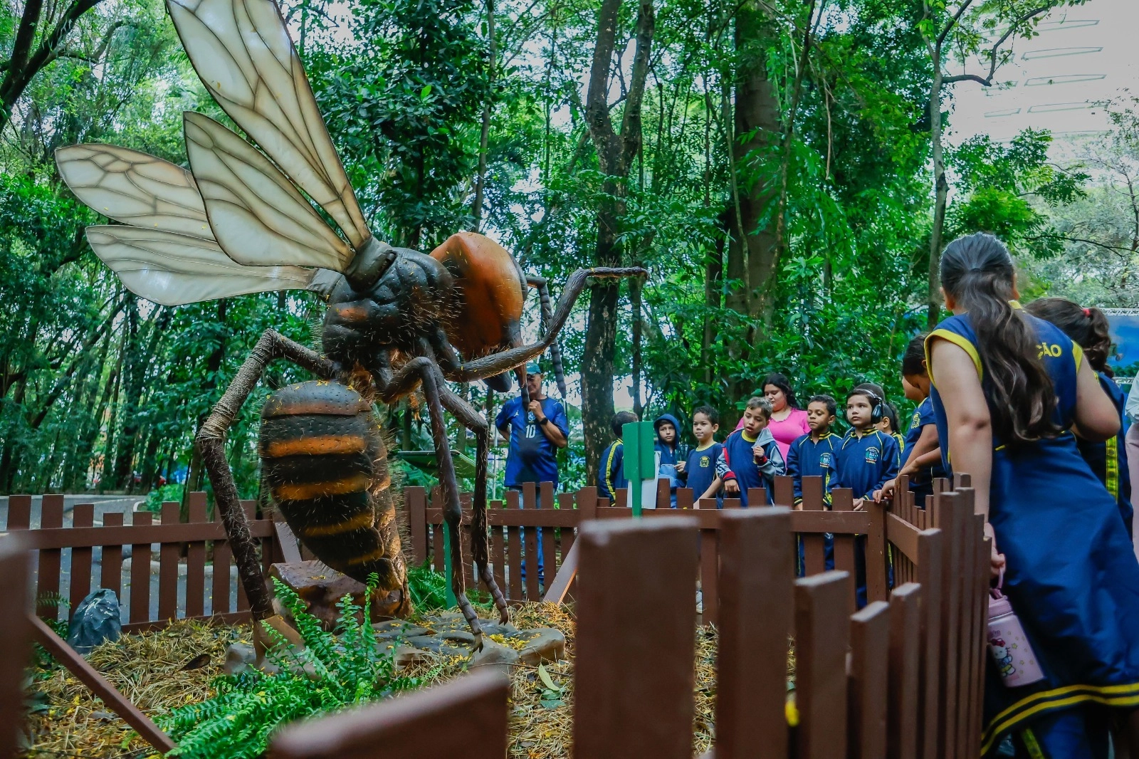 Exposição ‘Primavera Encantada: Natureza Gigante’ no Parque do Ingá é prorrogada até dia 27 outubro