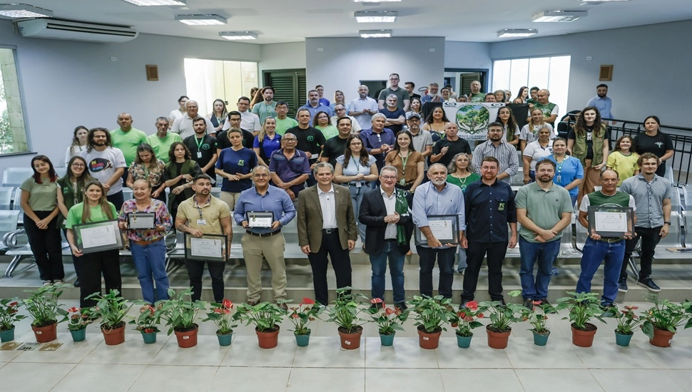 Preservação do meio ambiente: Prefeitura homenageia iniciativas de destaque em Maringá