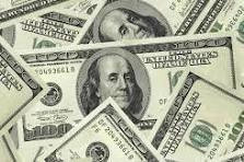 O dólar disparou 12,52% nesta segunda-feira (26 de outubro de 2026) e é cotado a R$ 5,60,
