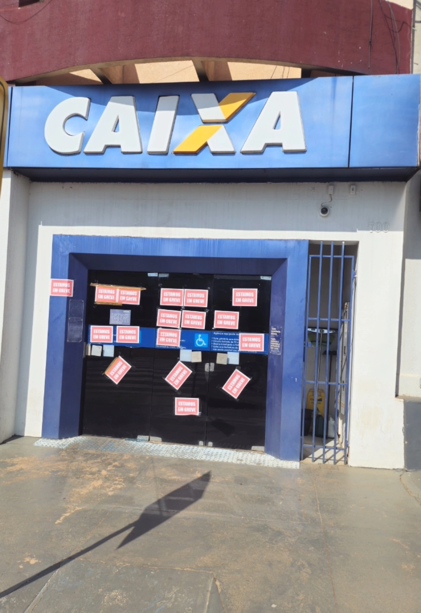 Caixa Econômica tem agências fechadas por greve; veja o que fazer e quais serviços continuam disponíveis