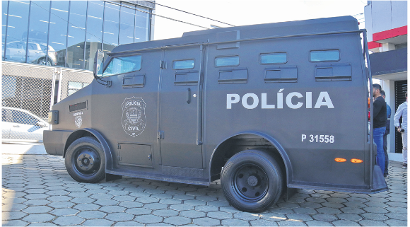 Polícia Civil passa a contar com blindado para operações especiais