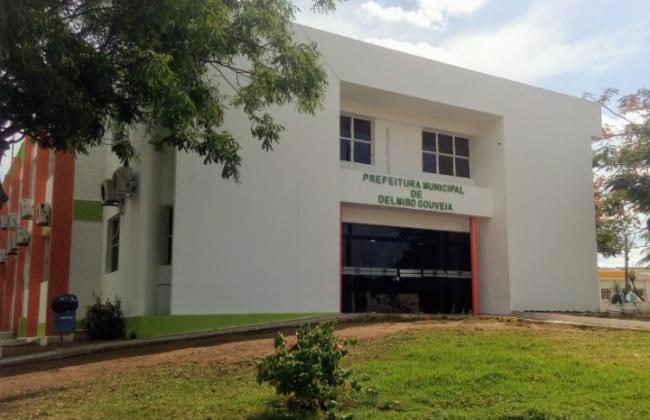 Prefeitura de Delmiro Gouveia abre licitação para credenciamento de leiloeiros oficiais para realização de leilão no município