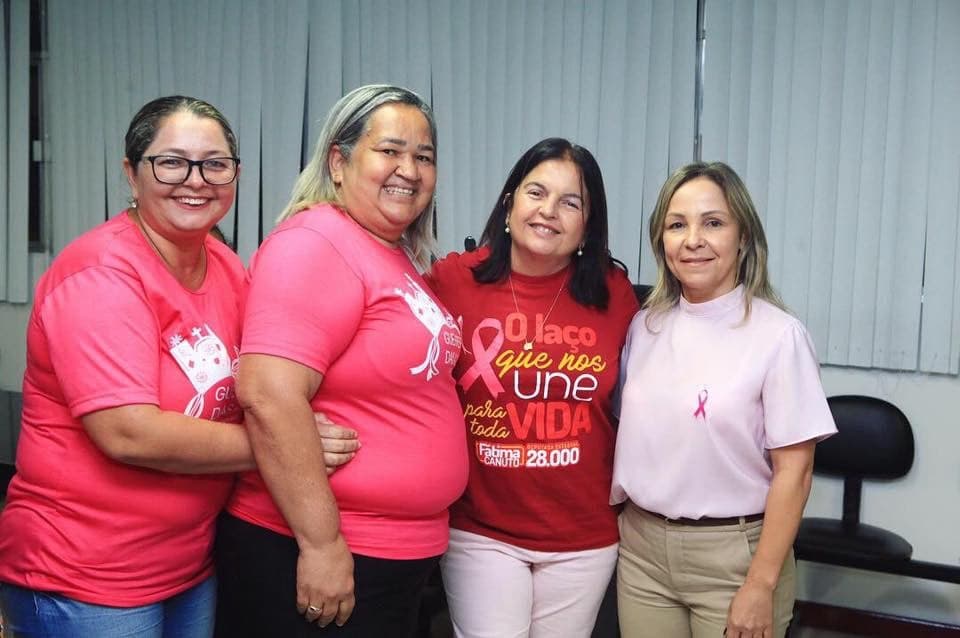 Em reunião com mulheres delmirenses, vereadora Fabíola Marques e Deputada Fátima Canuto debatem políticas públicas de saúde