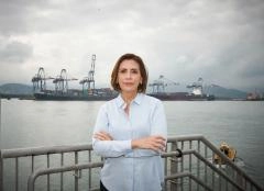Deputada do PL cobra governo Lula sobre atraso no leilão do Terminal de Contêineres de Santos-SP
