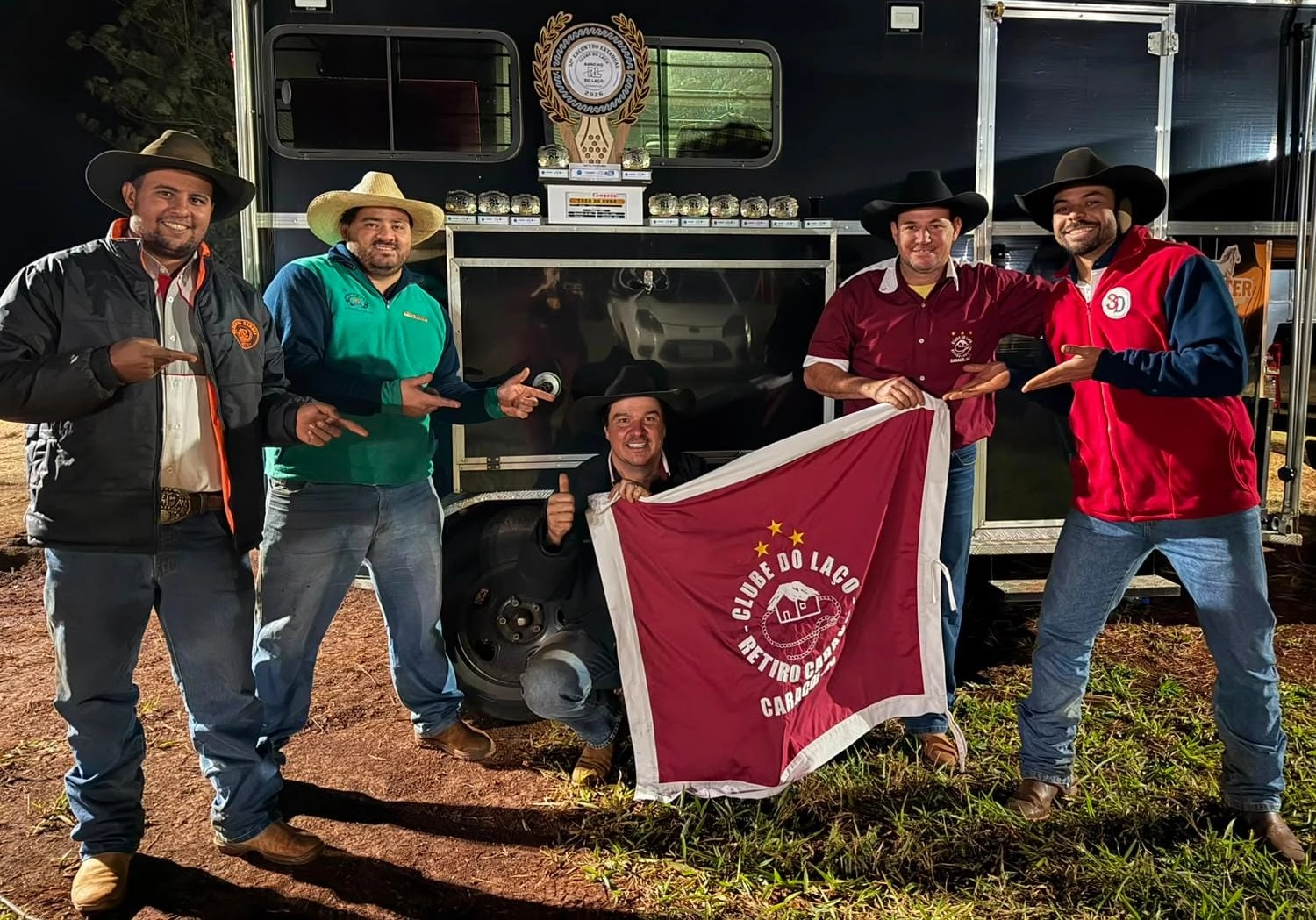 Clube do laço retiro caracol brilha no 32° encontro do laço comprido em Dourados e conquista taça de ouro.