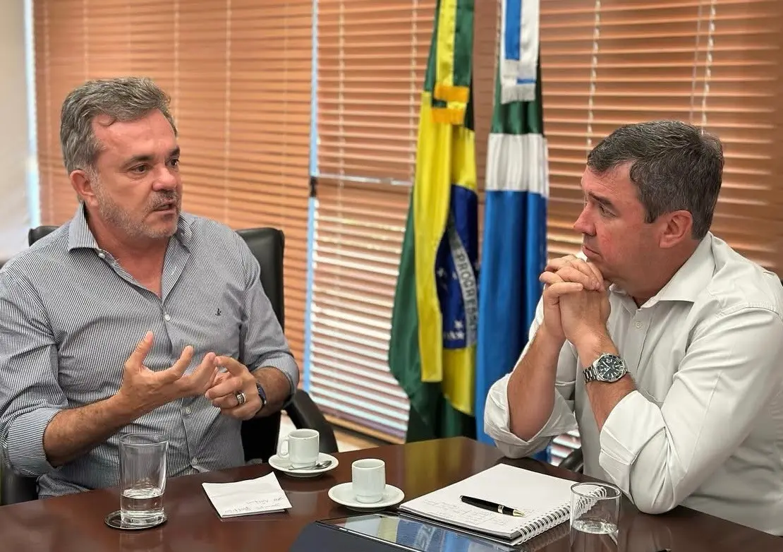 Riedel envia coordenador da Defesa Civil para reunião com Vander e ministro após chuvas.