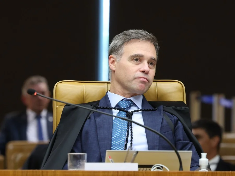 André Mendonça admite encontro pessoal com Daniel Vorcaro