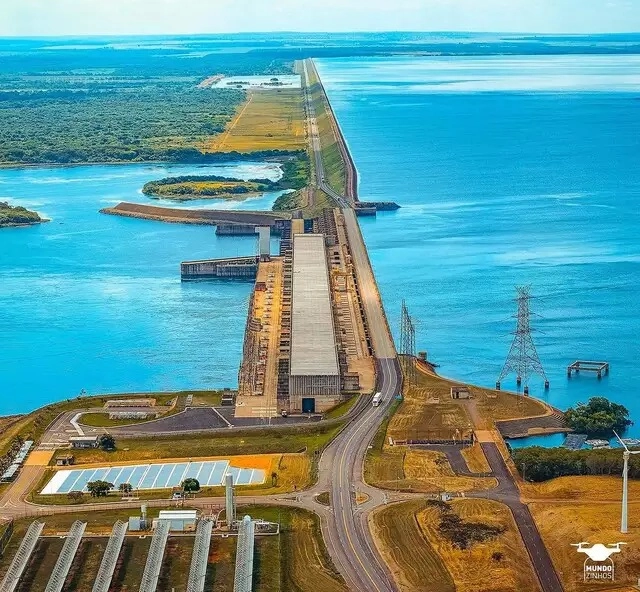 Usina de Porto Primavera testa comportas e alerta para risco no rio Paraná
