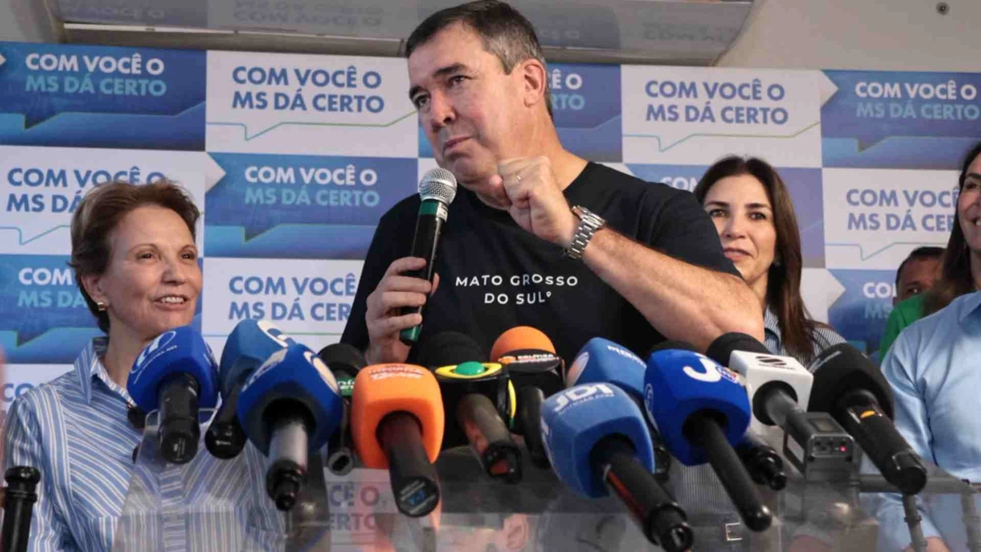 Riedel é oficializado candidato à reeleição em convenção de sete partidos