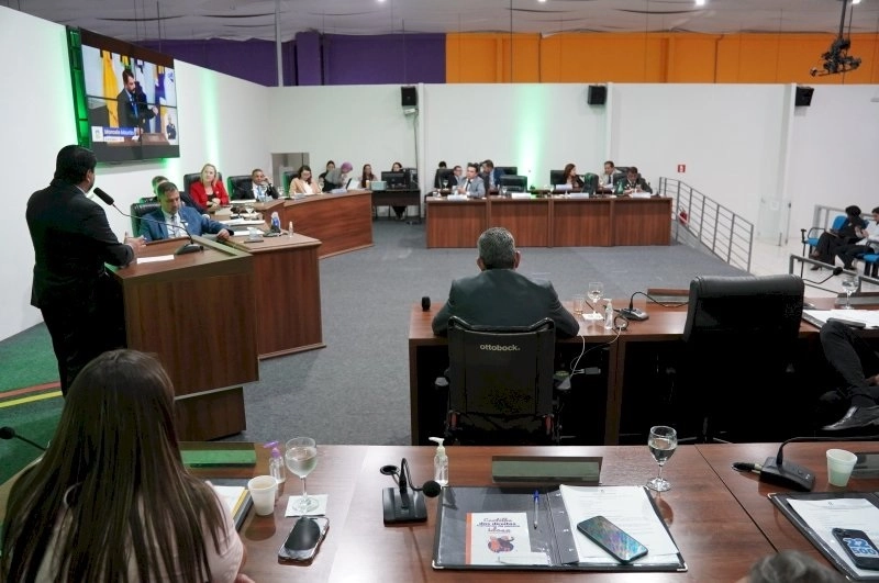 Câmara realiza duas sessões e aprova Feira Livre como patrimônio cultural