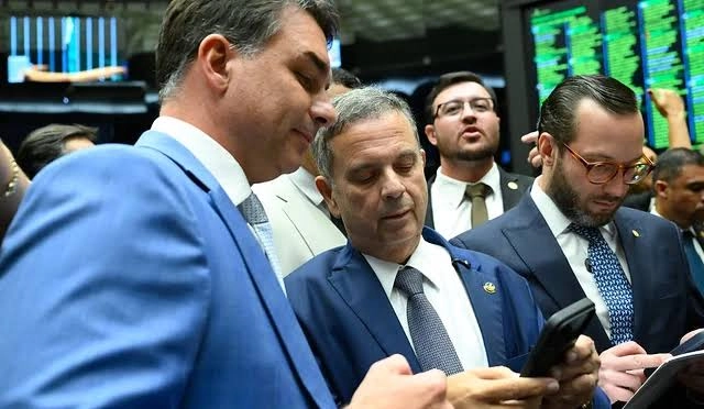 Oposição trava PEC da Segurança no Senado para frustrar Lula nas eleições