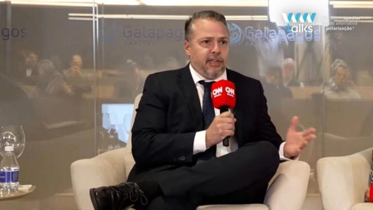 Caio Junqueira: com Lula e Bolsonaro na urna, não há terceira via