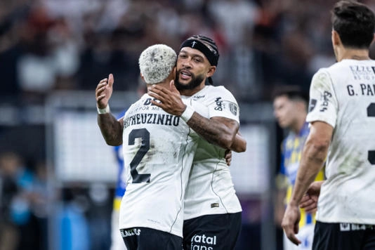 Memphis volta a atuar pelo Corinthians em classificação na Libertadores após 'novela' em renovação