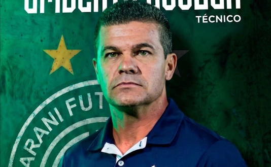 Umberto Louzer assume o Guarani na rodada final da Série C
