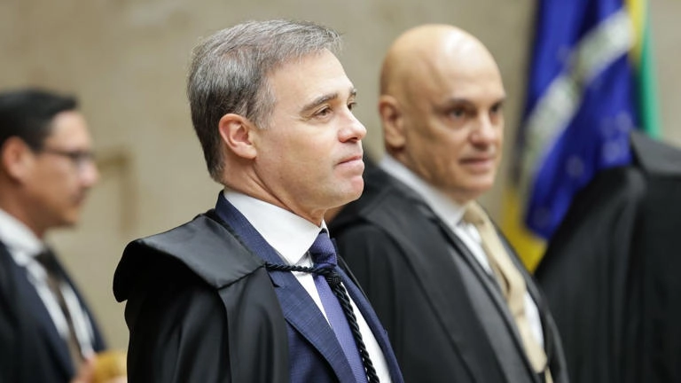 STF tem 4 a 3 para unir análise de casos sobre Moraes e Mendonça