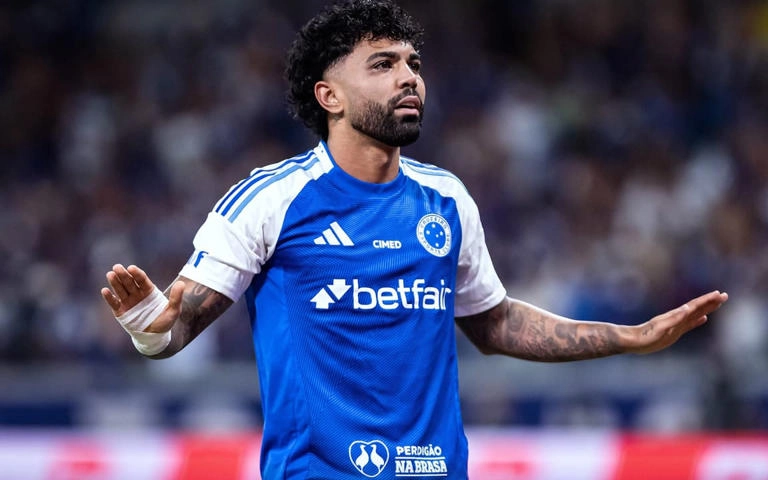 Pedrinho responde sobre futuro de Gabigol, emprestado pelo Cruzeiro ao Santos