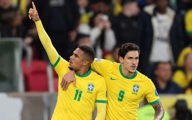 Torcida do Flamengo reage às atuações de Pedro e Lino na seleção: 'Loucura'