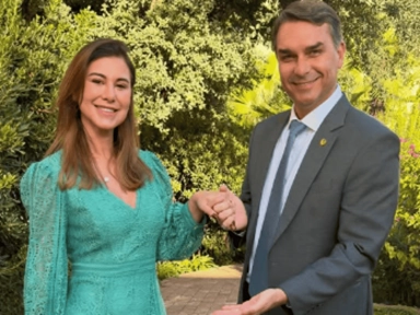 Qual a religião de Fernanda Bolsonaro, esposa de Flávio?