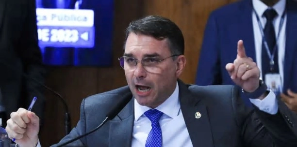 O defensor da liberdade de expressão quer censura