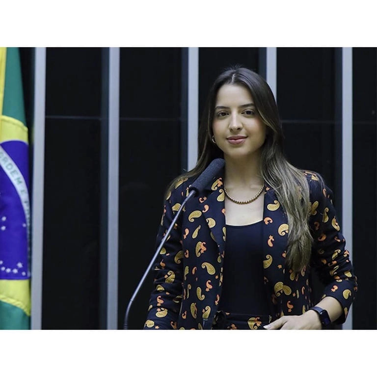 Amanda Gentil (PP) é reeleita deputada federal pelo Maranhão com 137.642 votos