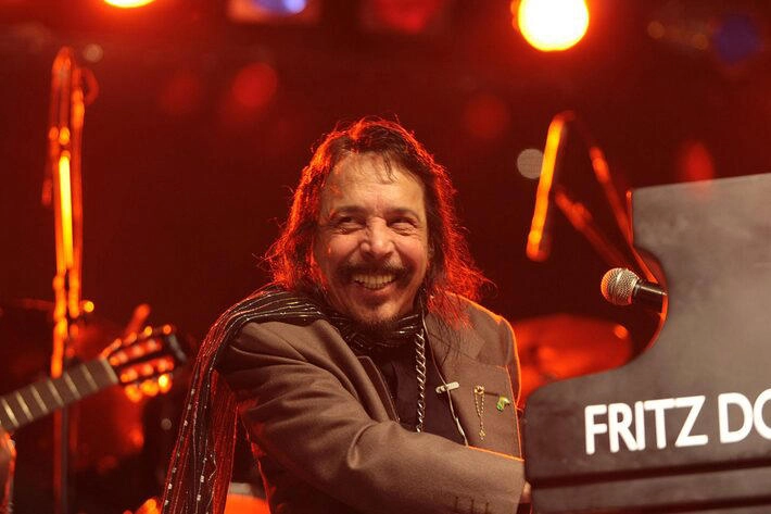 Morre Benito di Paula, grande nome da música popular brasileira, aos 84 anos